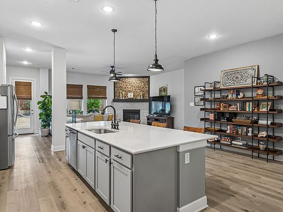 4th image of 1504 Ranger Rd