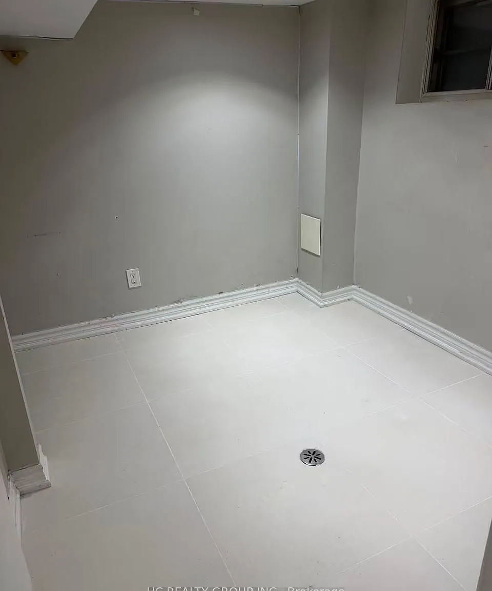 2 bed, $1,500 — Photo 4
