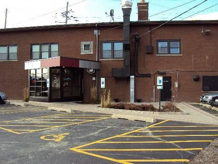 1st image of 1718 W Northwest Hwy Unit 1