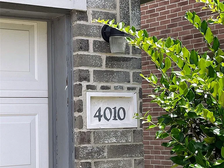 4010 Bealey Ln — Photo 4