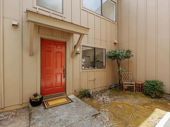 52 Cinnamon Teal Lane, Novato, CA 94949