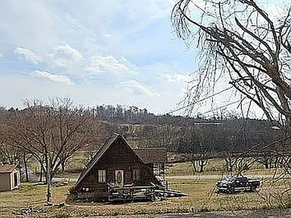 1802 Huntsville Hollow Rd, Lenoir City, TN 37771