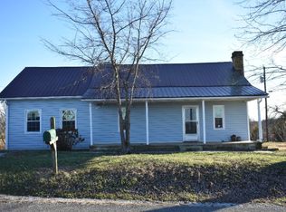 7247 Lillydale Rd, Byrdstown, TN 38549