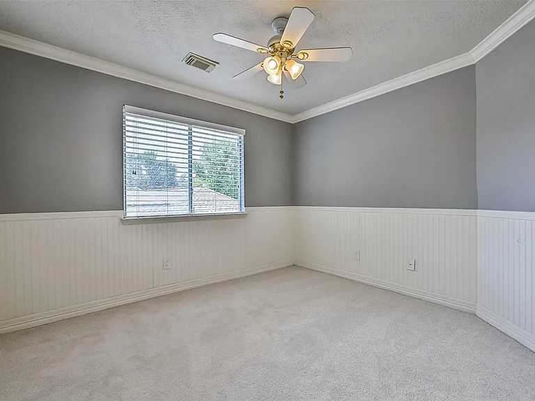 2714 Safe Harbour Cir — Photo 29