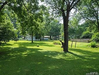 5th image of 126 Homestead Ave