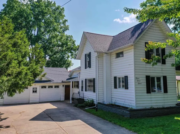 424 E Main St, Vernon, MI 48476