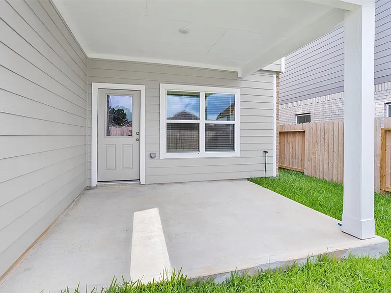 9749 Enclave Ridge Rd — Photo 26