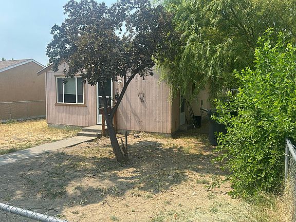 2nd image of 530 S Elm Ave