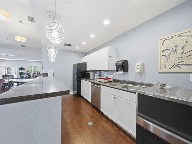 5092 Beach Dr SE #A — Photo 40