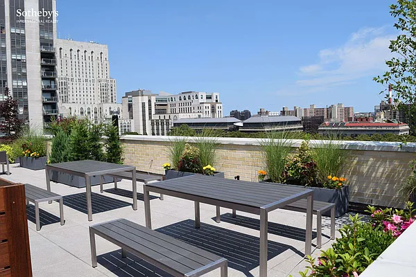 Sold by Sotheby's International Realty | media 24