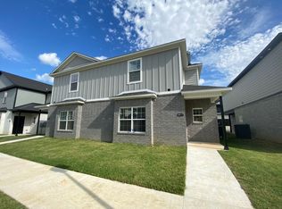 917 S Amarillo Ave, Fayetteville, AR 72704