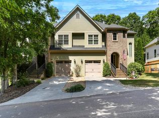 462 Licklog Rdg, Hayesville, NC 28904