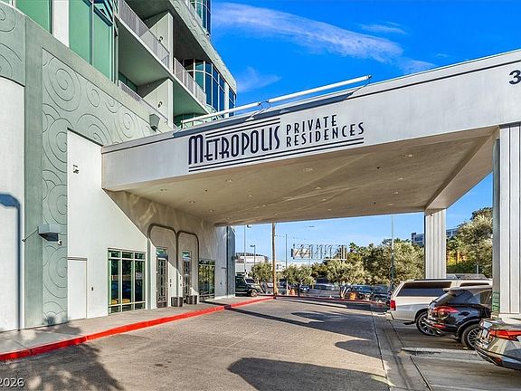 3rd image of 360 E Desert Inn Rd Unit 407