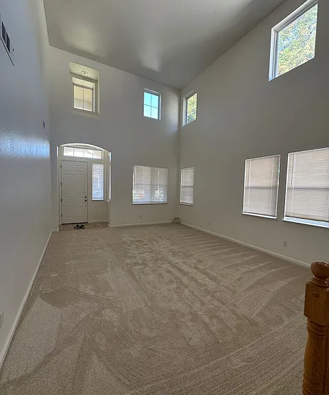 1596 Queensland Ave — Photo 3