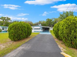 4831 Kent Dr, Zephyrhills, FL 33541