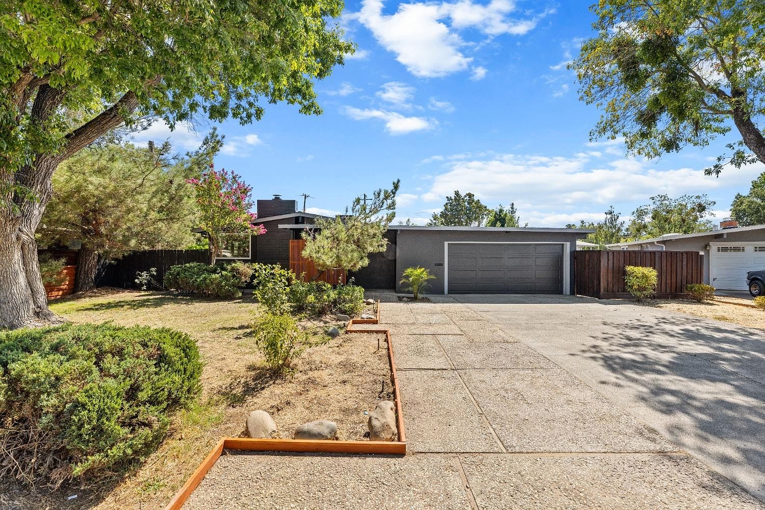 3704 Brownson St Sacramento CA 95821 Zillow