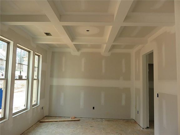 5th image of 5634 Pleasant Woods Dr