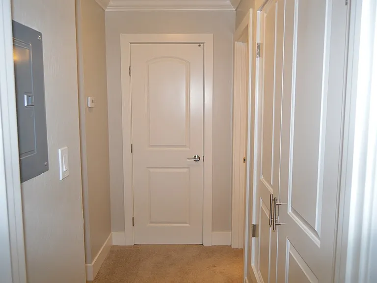 Los Altos Court — Photo 9
