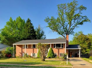 8506 Fairburn Dr, Springfield, VA 22152