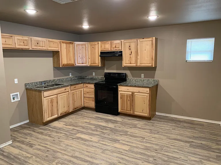 3611 E 3rd Pl #3611 — Photo 3