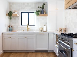 17 Sunset Ave APT 2, Venice, CA 90291