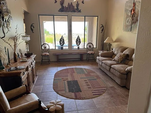 7302 E Night Watch Way — Photo 3