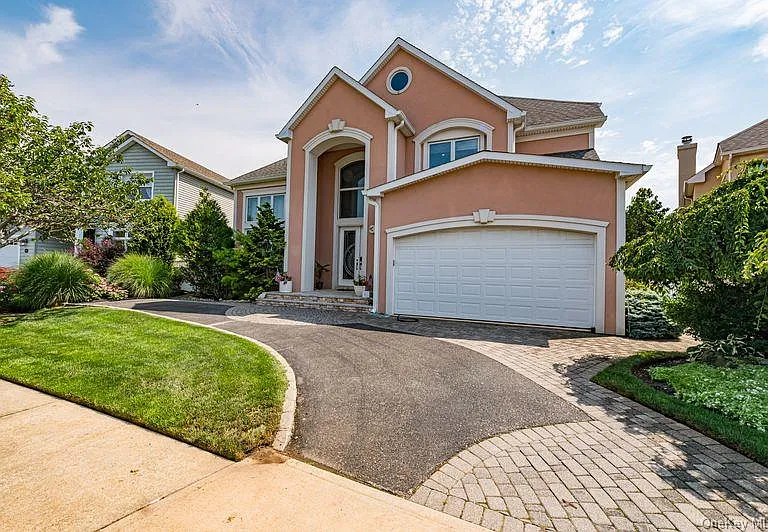37 Crescent Cove Cir — Photo 3