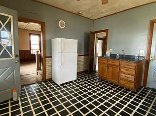 502 W 5th St, Kewanee, IL 61443