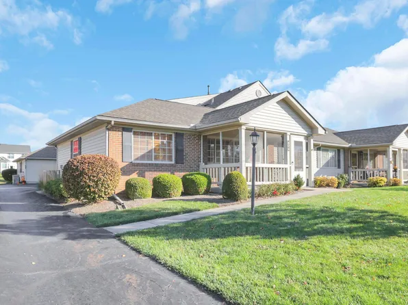 404 Virginia Ct, Pataskala, OH 43062
