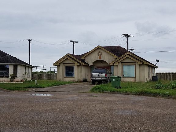 3rd image of 3296 Resaca Vista Dr