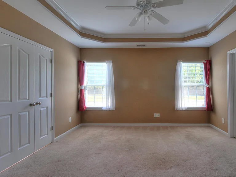 4001 Fountainbrook Dr — Photo 17