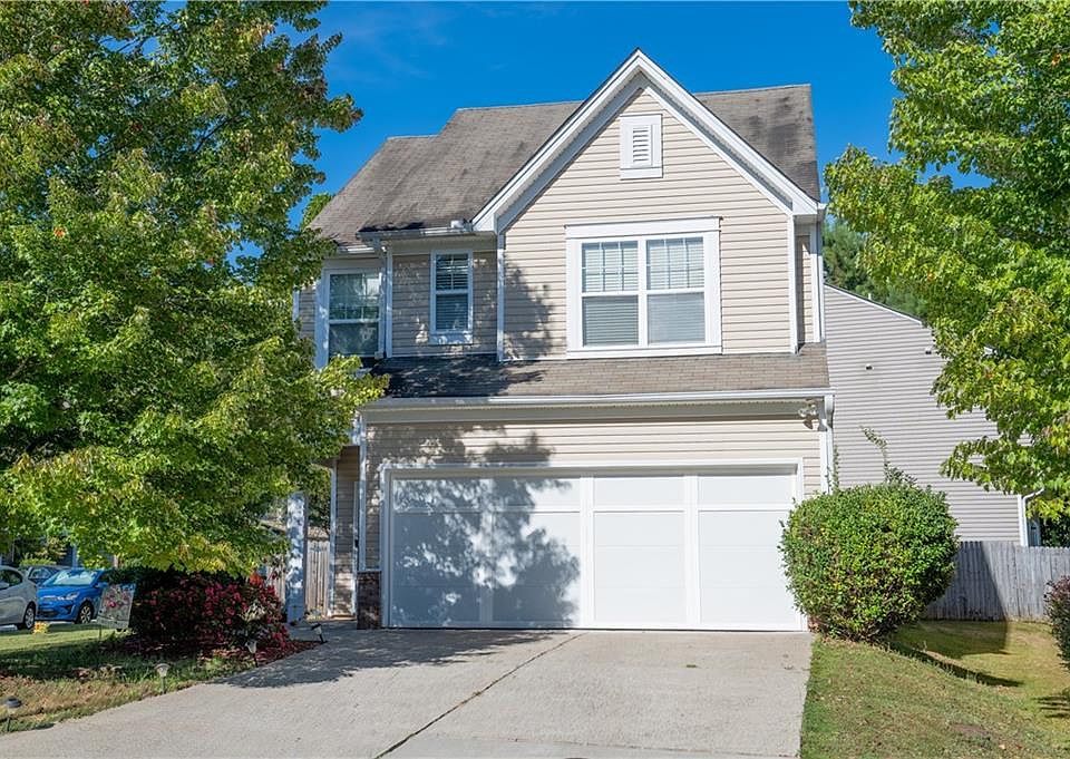 1st image of 722 Mountain Laurel Dr
