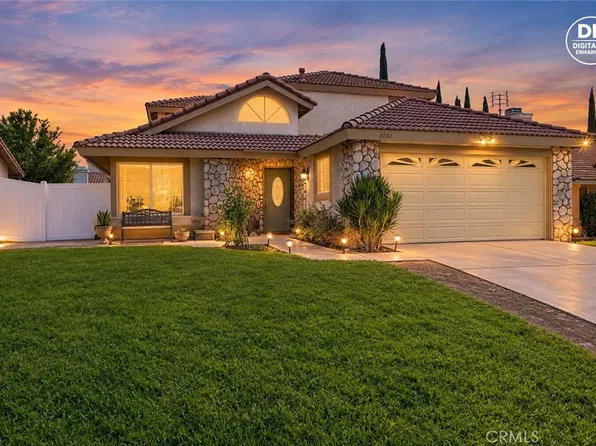 8732 Sandhill Dr, Riverside, CA 92508