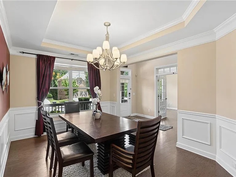 4470 Skylark Ln — Photo 8