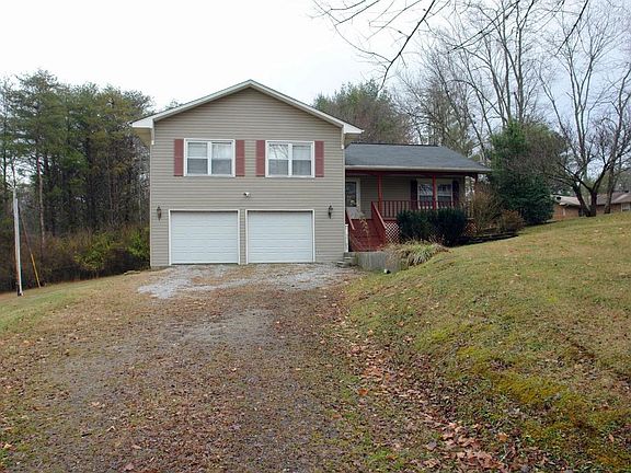 2nd image of 250 Sunny Acres Dr