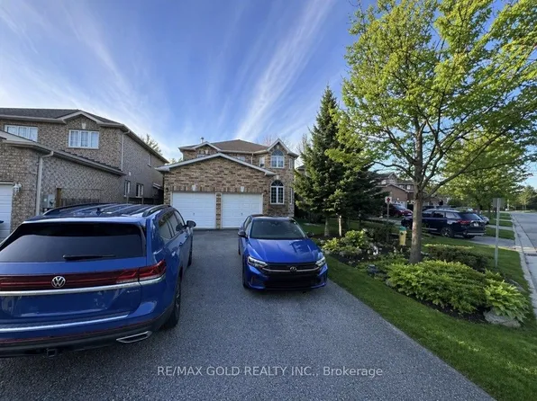 128 Buchanan Dr, New Tecumseth, ON L9R 0A3
