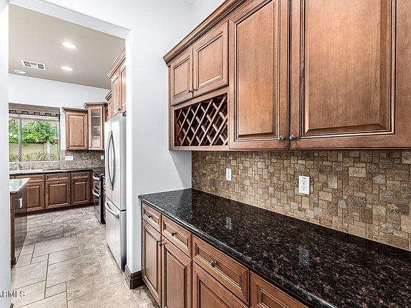 4th image of 16111 W Glenrosa Avenue