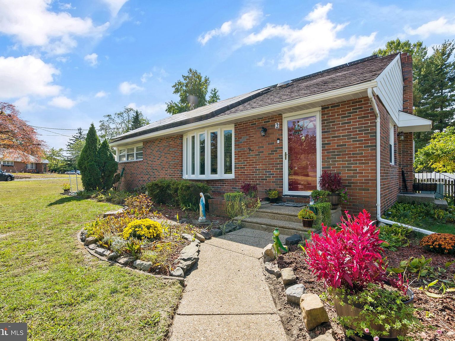 house リスト ② 183 Midway Exit Dr, Opelousas, LA 70570 | MLS #25001553 | Zillow