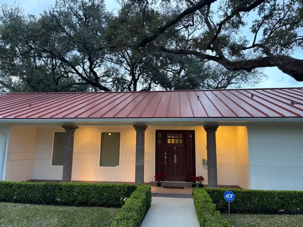 4606 Staunton St, Houston, TX 77027