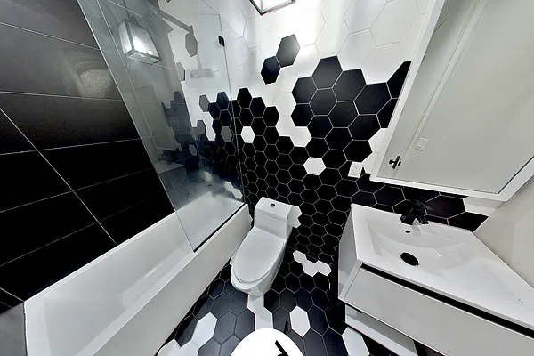 Rented by Zee Management LLC | media 21