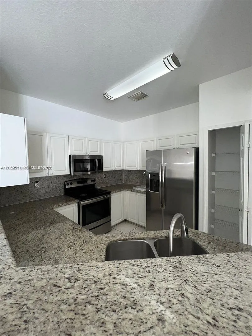 4847 NW 108th Court, Doral, FL 33178 - 4329 — Photo 1