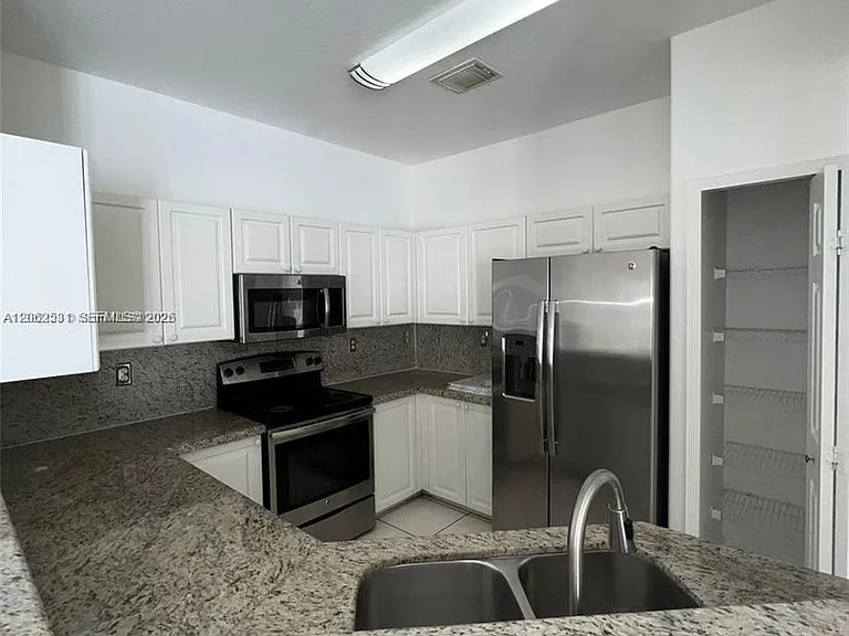 4847 NW 108th Ct — Photo 1