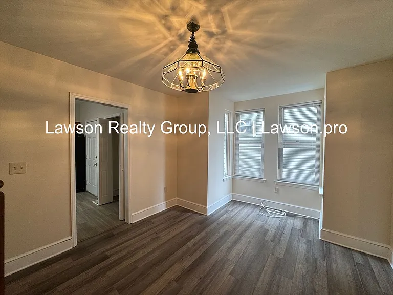 813 Gilmer Ave NW — Photo 11
