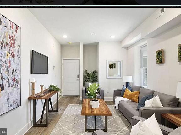 3rd image of 1535 N 6th St #4