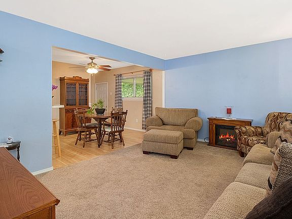 5th image of 5138 Ville Maria Ln