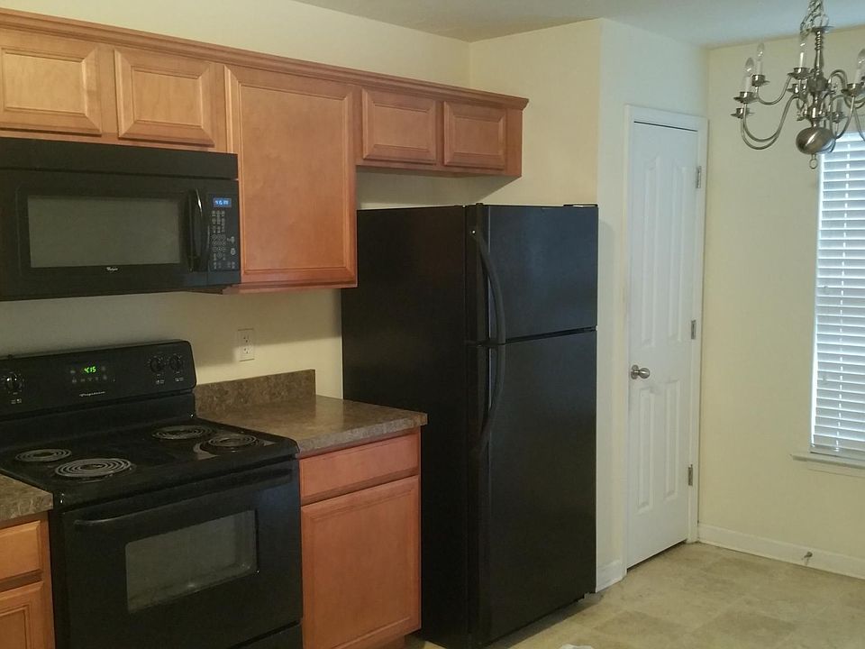 2nd image of 1058 Arlene Dr
