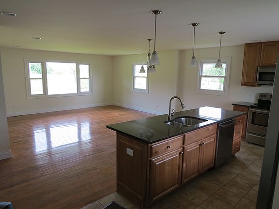3rd image of 2398 N Kistler Ct