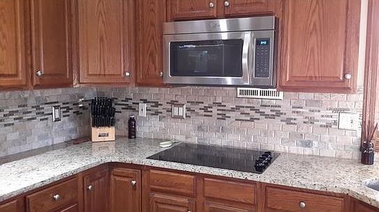 5th image of 5996 Pommel Cir