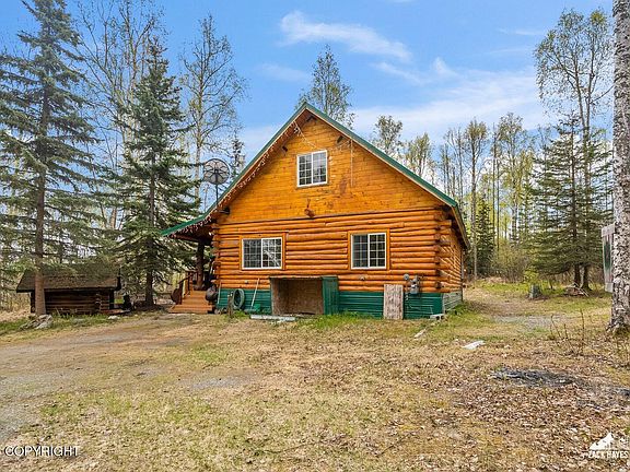 3rd image of 2386 N Lewis Rd