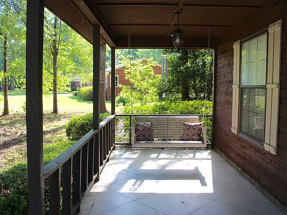 2nd image of 111 Holly Dr
